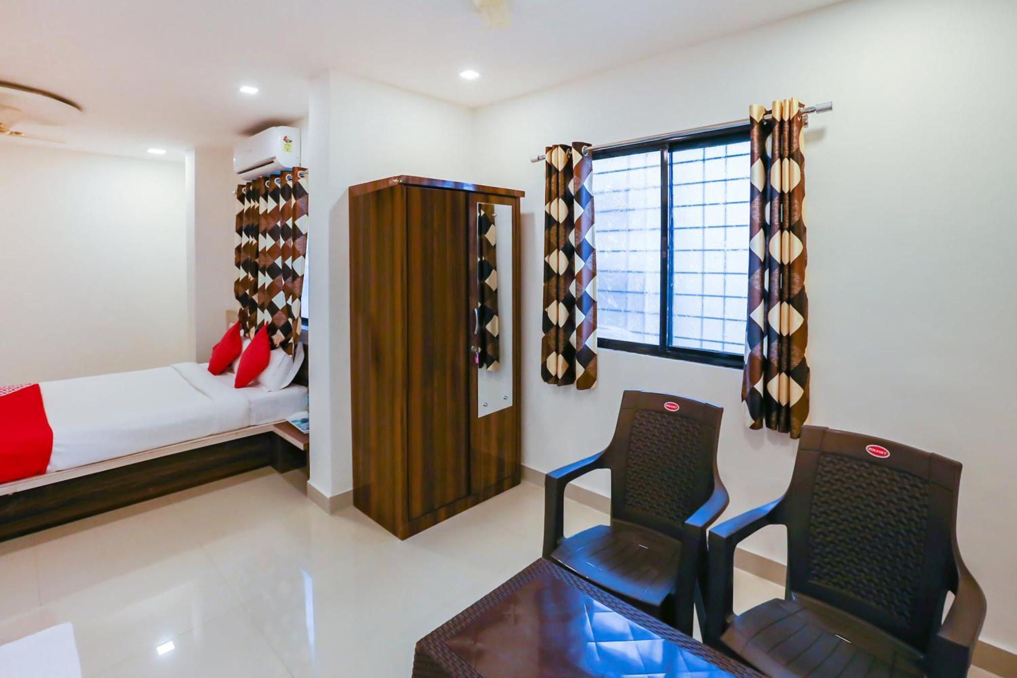 Hotel O Pingara Executive Phursungi Esterno foto