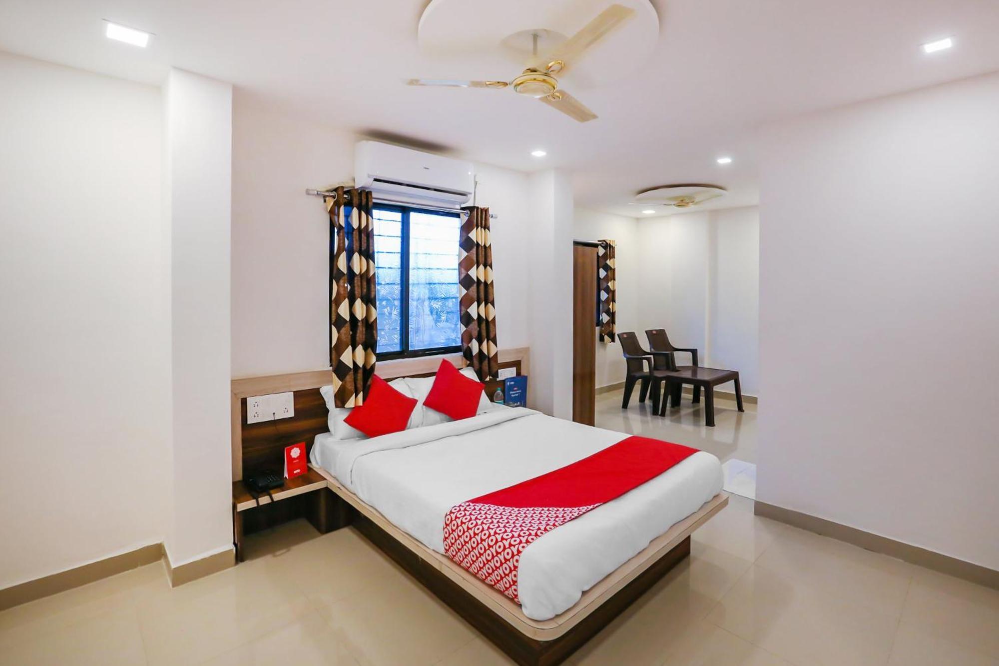 Hotel O Pingara Executive Phursungi Esterno foto