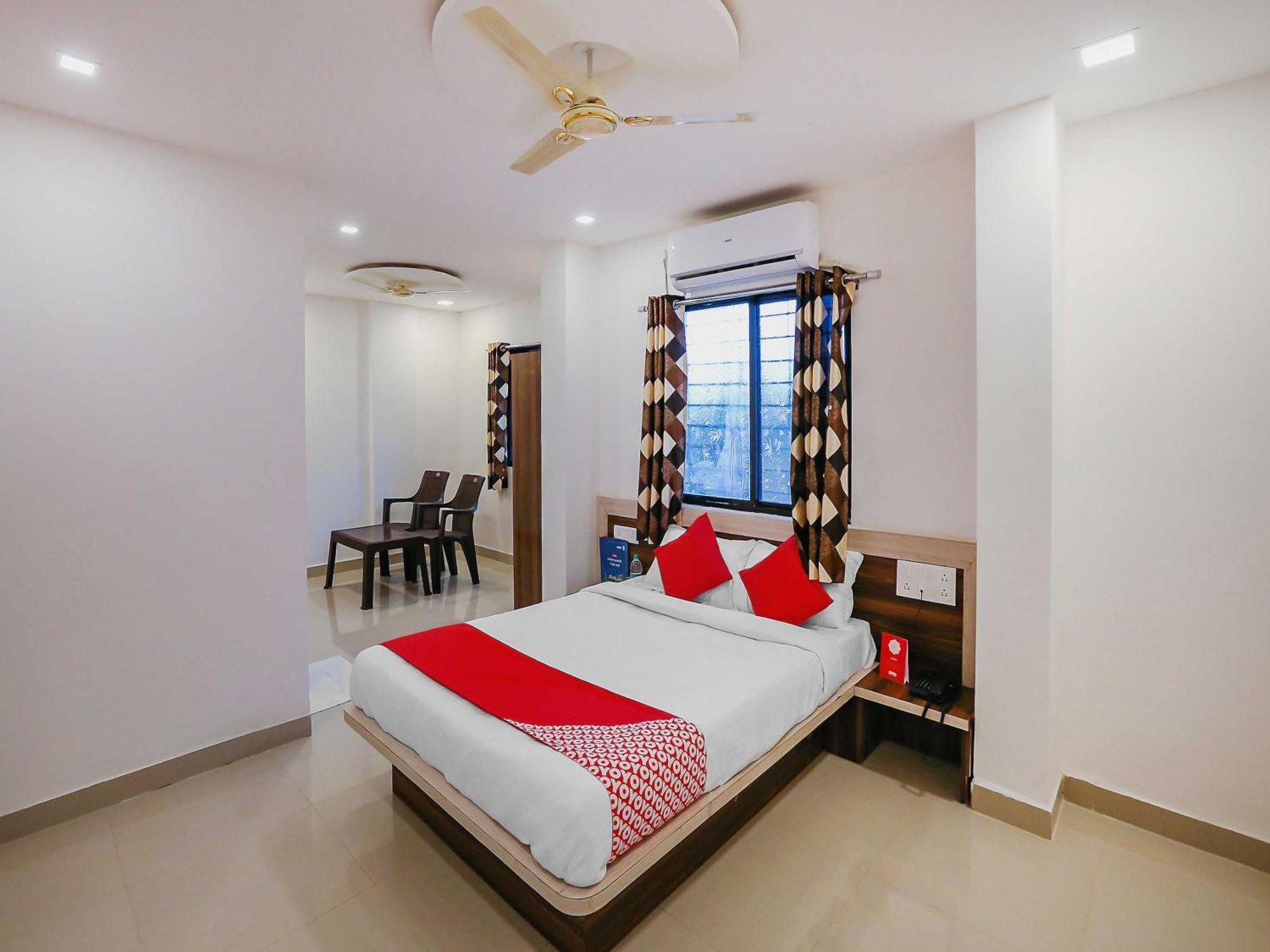 Hotel O Pingara Executive Phursungi Esterno foto