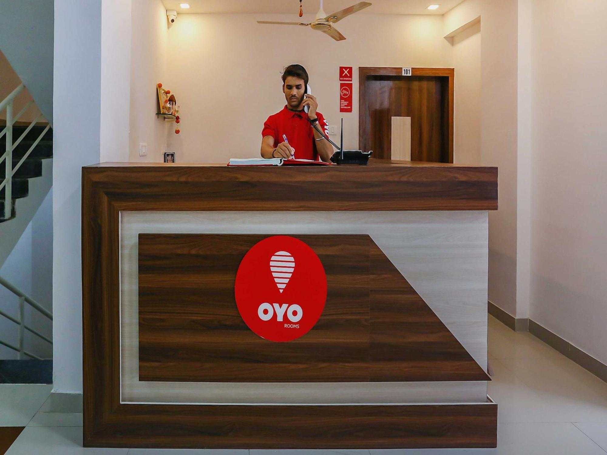 Hotel O Pingara Executive Phursungi Esterno foto